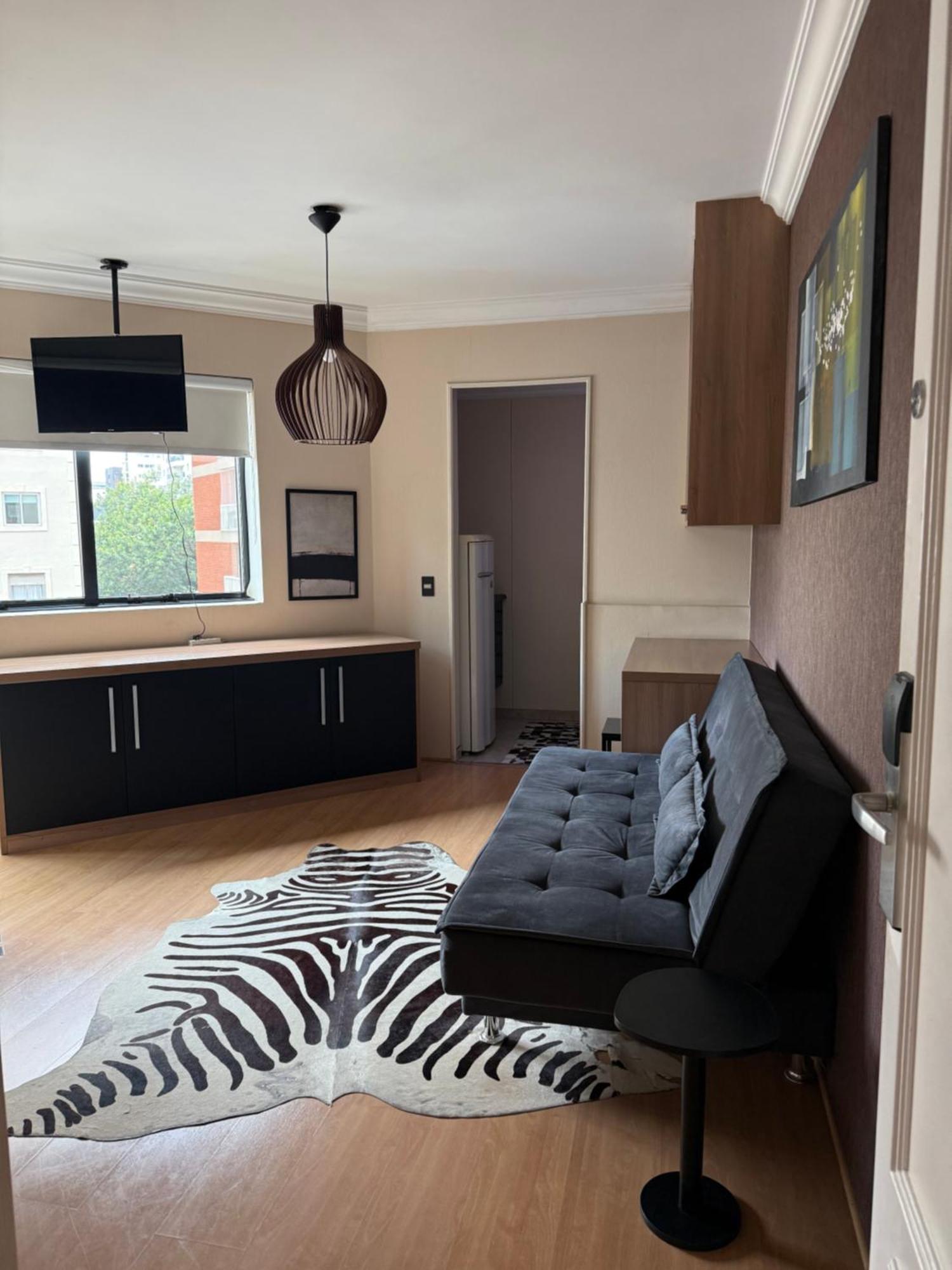 R Oscar Freire Premium Apartamento